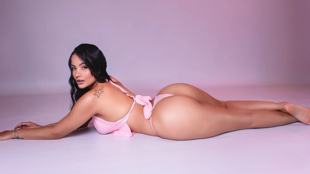 ArianaHille
